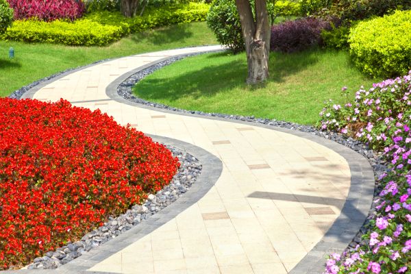 Cost of Garden Walkway Installation in Lehi
